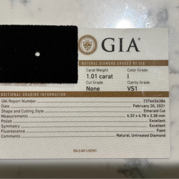 Wedding Ring Set - Picture 12 of 13